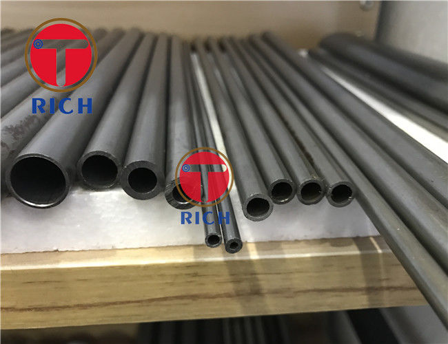 Low Temperature Seamless Steel Tube , 1 - 12m Length Carbon Seamless Steel Pipe
