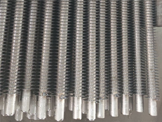 Ein guter Preis. 0.3mm Stärke-Aluminiumrippenrohre für Wärmeleitungs-Öl der hohen Temperatur Online
