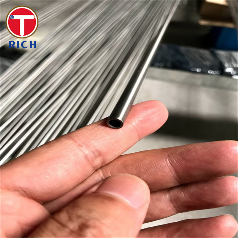 ASTM B167 Inconel 690 Nickel Chrom Eisenlegierungen Nahtlose Stahlrohr für Dampferzeuger