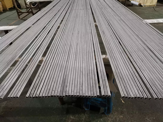 Ein guter Preis. Nahtlose Stahlrohr-Kessel-Wärmetauscher-Rohre ASTM A213 TP304 TP316 Online