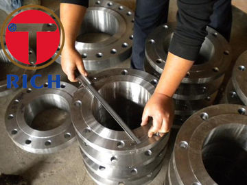 Ein guter Preis. Chemische Industrie-Rohr-Bearbeitungsedelstahl-Flansch Astm A105 Dn10 - Dn800 Online