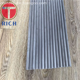 Ein guter Preis. Nahtlose Rohre TP405 TP410 SS, Polieredelstahl-Schläuche geölte Oberfläche Online