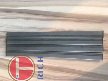 Ein guter Preis. Kühlvorrichtung schweißte flachen ovalen Stahlschläuche SAE J526 10# dünnes Wallthickness 0.55mm Online