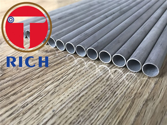 Ein guter Preis. Nahtloses Edelstahl-Rohr ASTM A268 A268M 05A Online