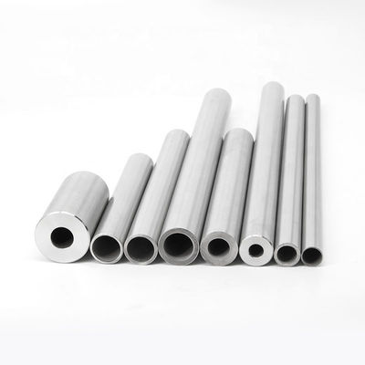 Ein guter Preis. Runde nahtlose Torich-Wärmetauscher-Rohre Astm A213 Tp321 Online